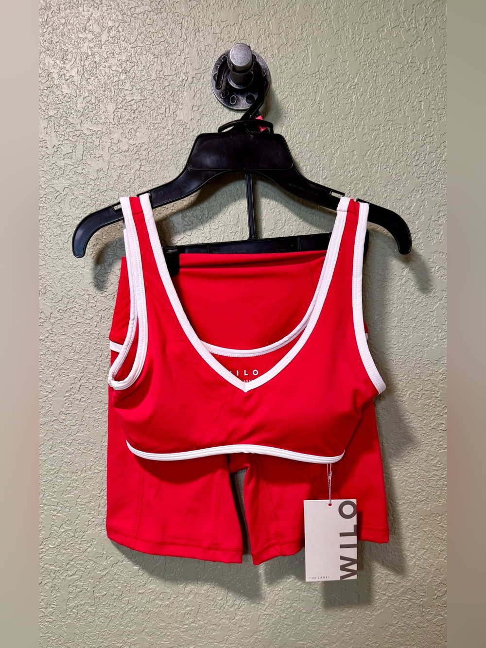 Wilo Womens Red Tank Style Sports Bra with White Trim & Biker Shorts SET NWT XS - Picture 1 of 5